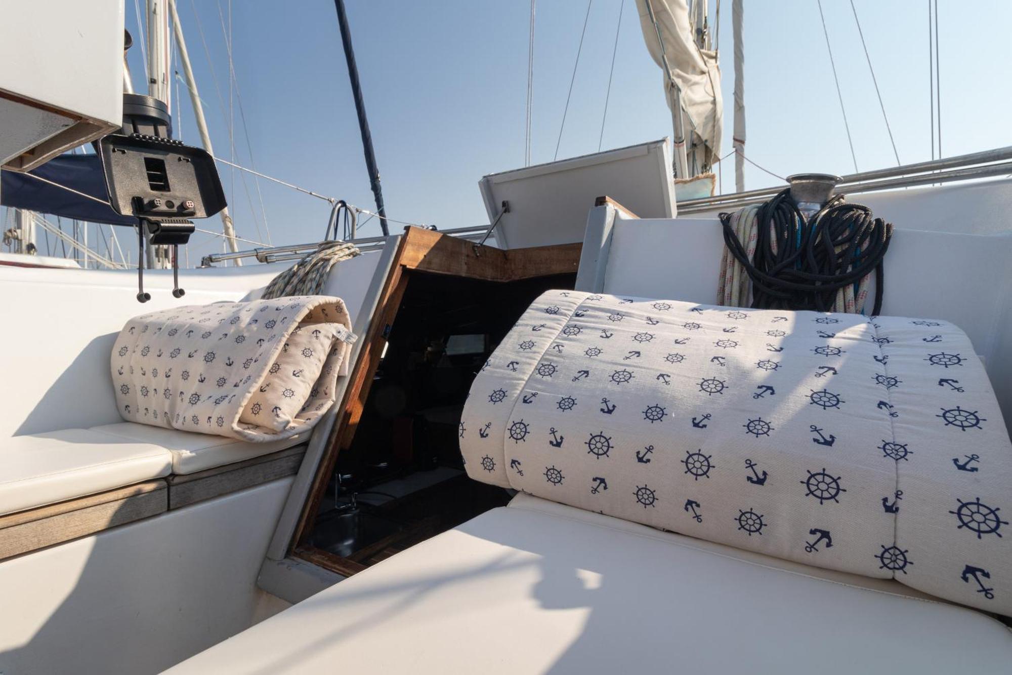 Hotel Quo Vadis Yacht Bari Exterior foto